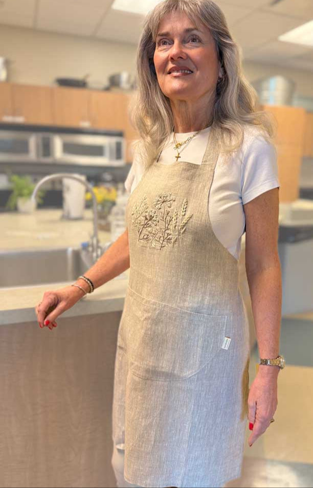 Hand Embroidered Linen Apron - Amazing Faith Designs