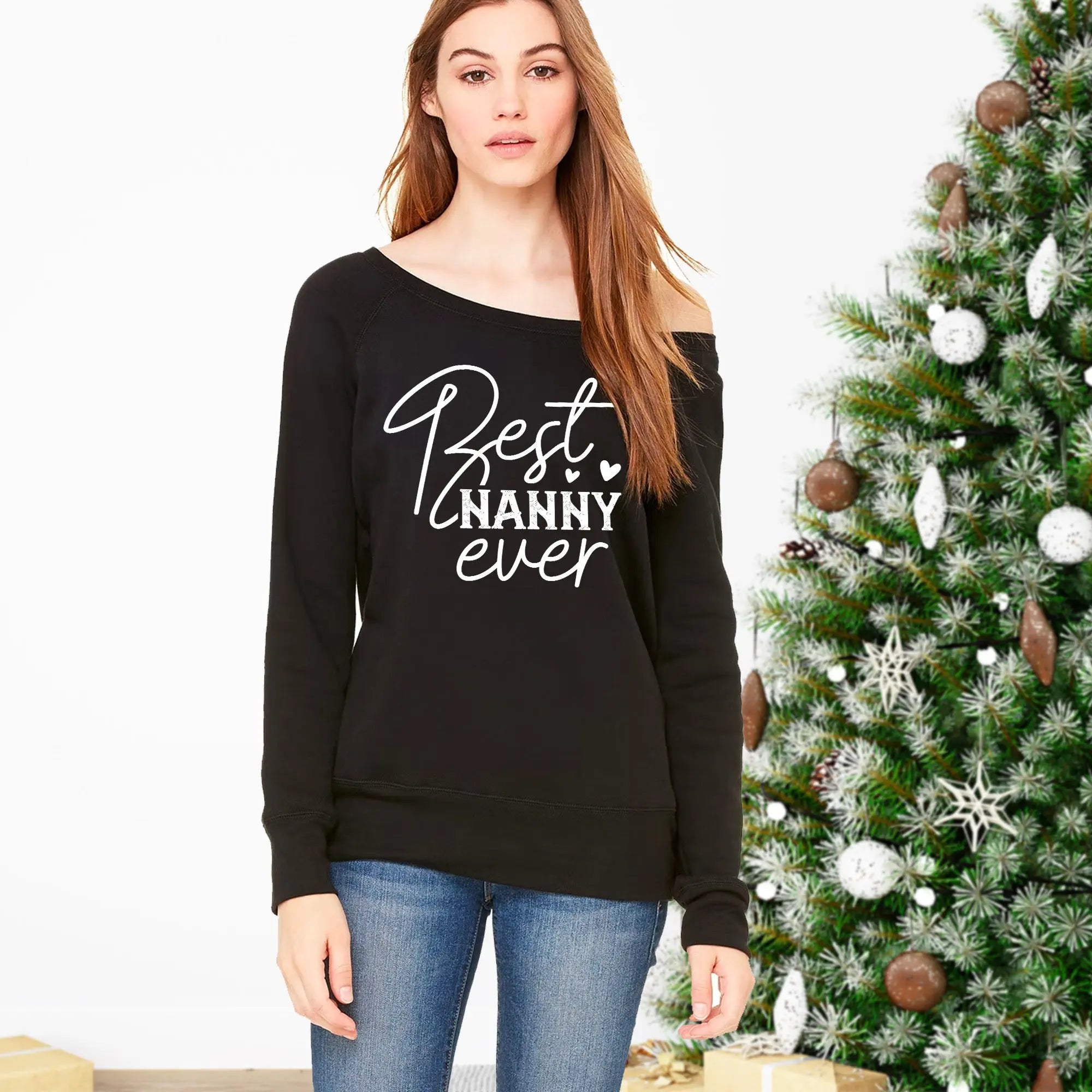 Wide clearance neck sweatshirt